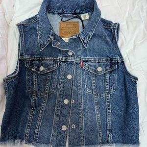 Levi denim vest